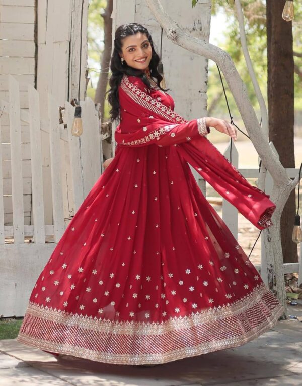 Three Piece Party Gown - Image 2